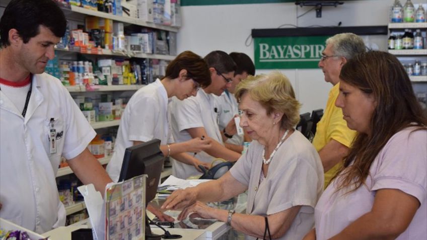 Laboratorios dicen confiar en acuerdo con el PAMI y garantizan provisión de medicamentos