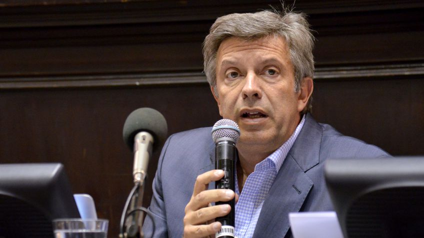 DAlessandro confirmó su candidatura y encabezará "1País"