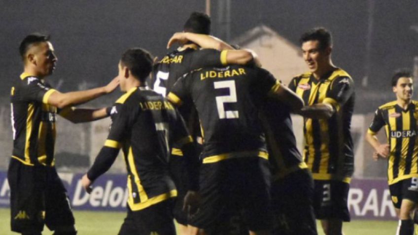 Santamarina visita a Chacarita