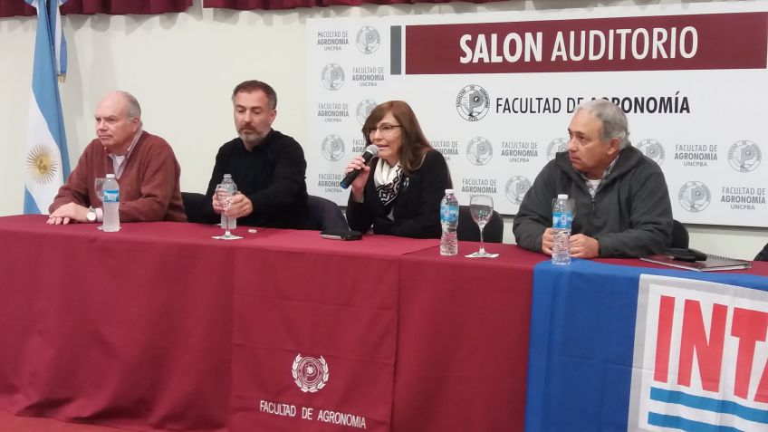 Masiva concurrencia a la jornada de malezas en Facultad de Agronomía