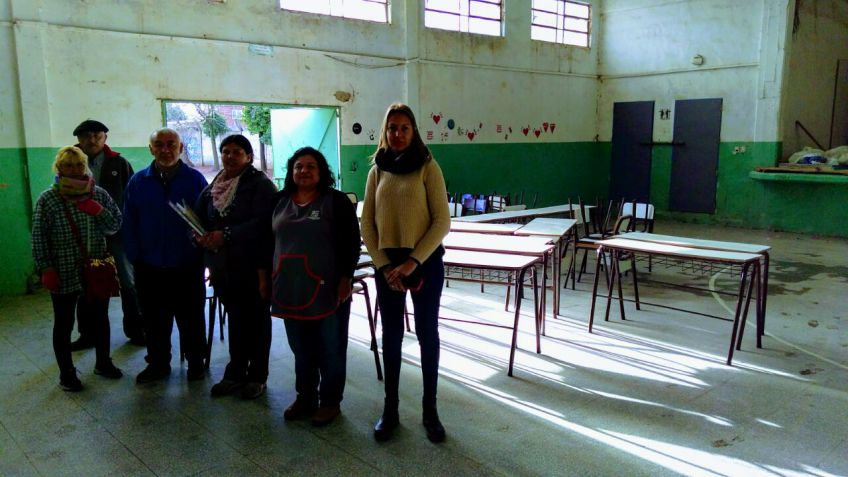 El Movimiento Evita y la CTEP entregaron la segunda tanda de mobiliario escolar reciclado