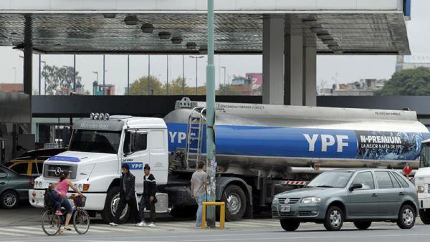 Otro golpe al bolsillo: vuelve a aumentar la nafta