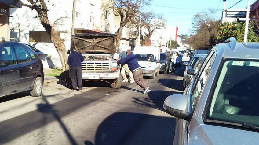 Desperfecto mecánico y caos vehicular