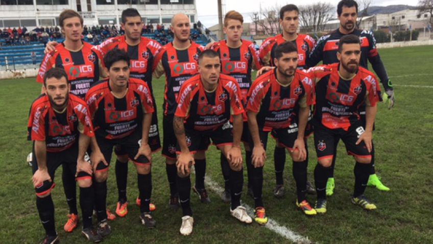 Independiente arrancó sumando en el Federal B