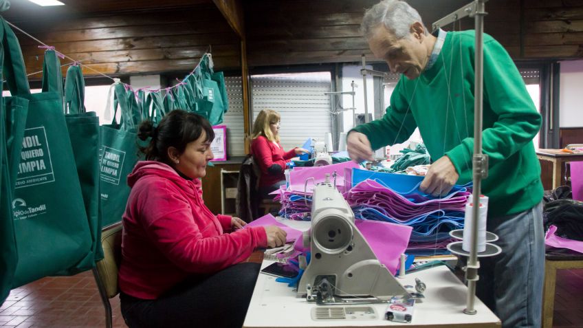 "Para el peronismo, la prioridad es el trabajo", afirmó Lacovara