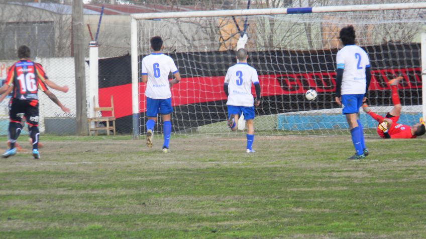 Muy buen triunfo del Rojo en su visita a Riestra