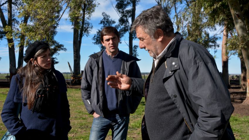 Iparraguirre y Vallejos visitaron una matricería y un tambo