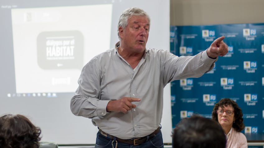Presentan un proyecto para facilitar el acceso al terreno propio
