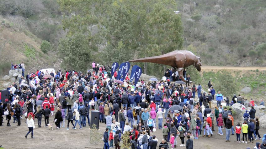 Pese a la lluvia, cientos de tandilenses disfrutaron de la inauguración del Parque del Origen