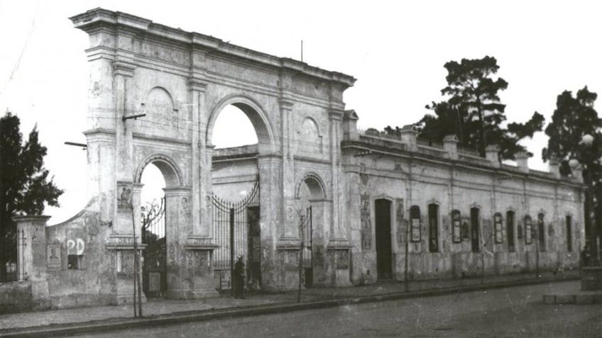 FACHADA DE LAS FERIAS FRANCAS 
