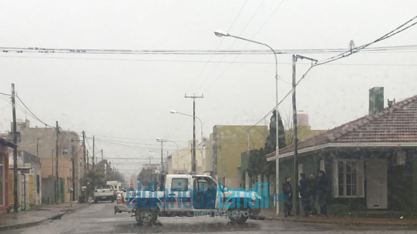 Una peatona fue atropellada por un vehículo: sin heridas de gravedad