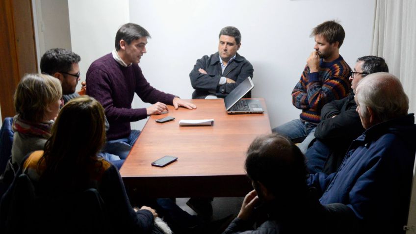 Iparraguirre: "La gestión del Club Ferro viene siendo ejemplar y nos provoca gran admiración"