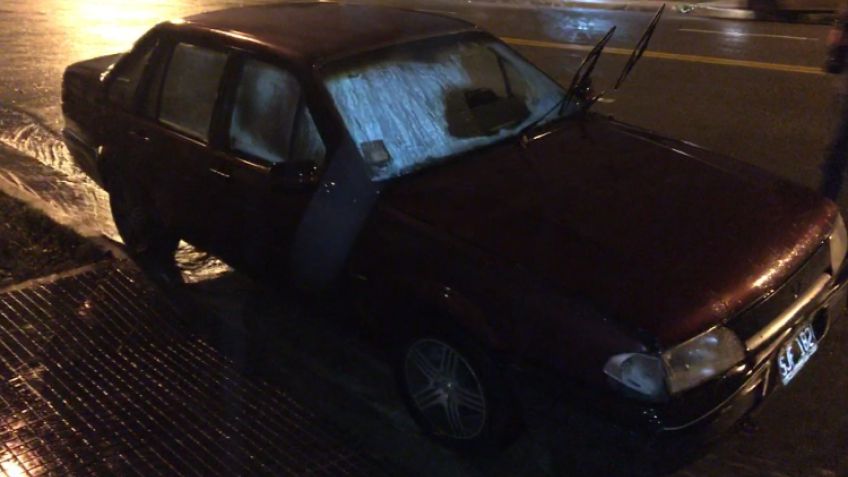 Vecino indignado porque le taparon su garage