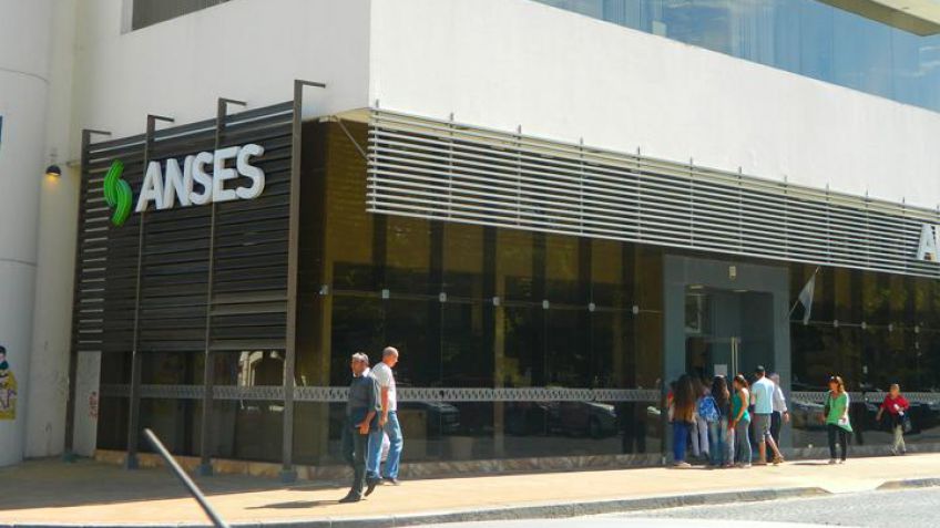 El Gobierno anunció un aumento de 13,3 por ciento en las jubilaciones