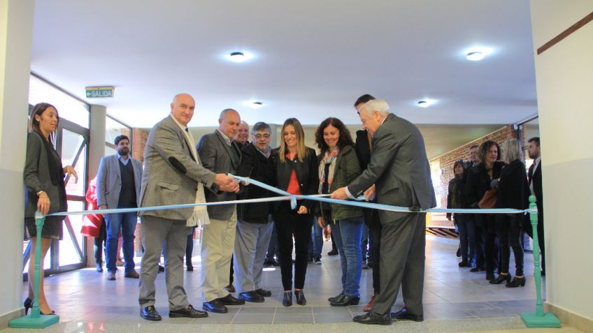 Inauguraron aulas y residencias en Complejo Universitario Olavarría