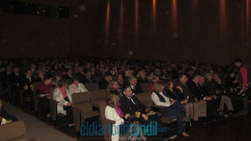 La Fuerza Aérea cerró sus festejos con una gala a beneficio