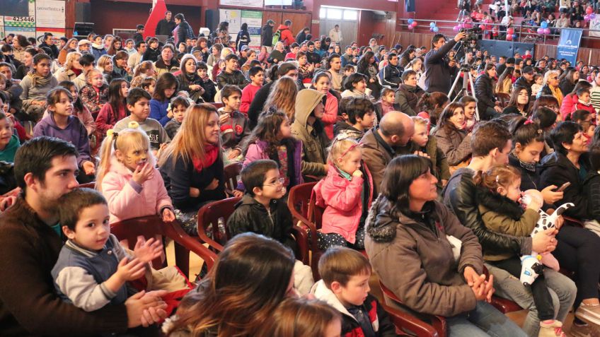 Multitudinario festejo por el Día del Niño