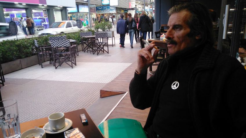 Charly, a secas