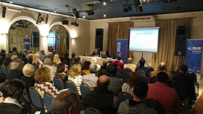 Río Uruguay Seguros realizó una asamblea en Tandil