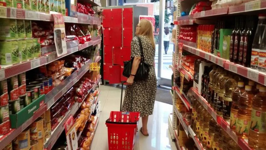  Según el INDEC, una familia tipo necesita al menos $15.000 para no caer en la pobreza