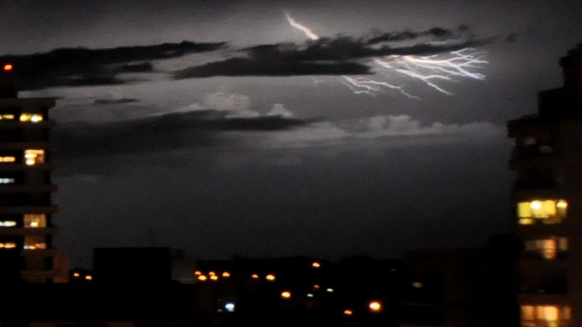 Hay alerta meteorológico vigente por "tormentas fuertes"