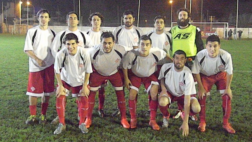 Victoria de Atletico de Ayacucho en su visita a Tandil
