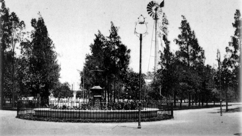 LA FUENTE DE LA PLAZA INDEPENDENCIA
