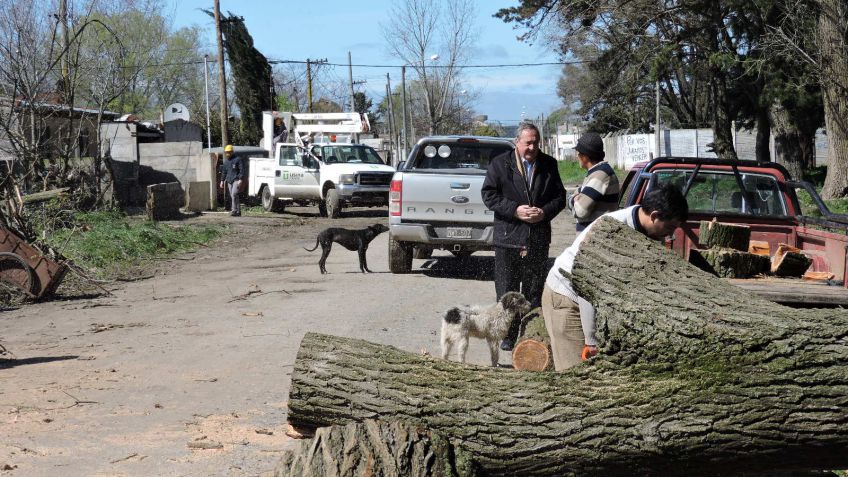 Defensa Civil continúa trabajando tras el temporal