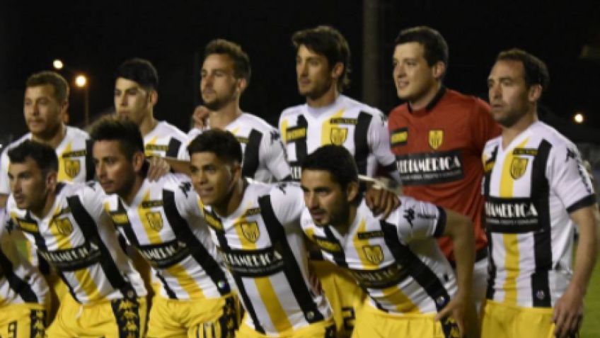 Santamarina arrancó la temporada con una derrota