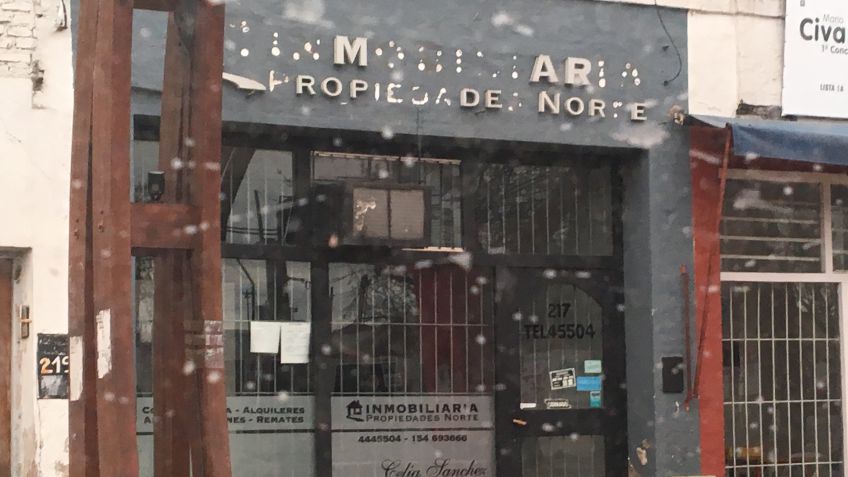 Delincuente asaltó a mano armada en una inmobiliaria