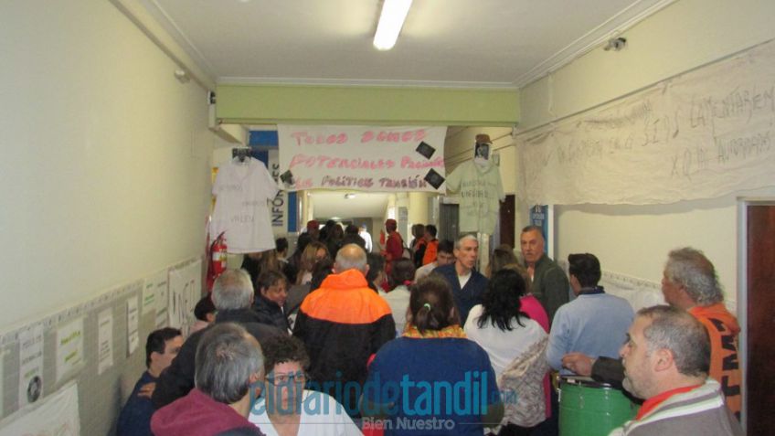 Los enfermeros se movilizaron y decidieron: 24 horas de paro durante el viernes