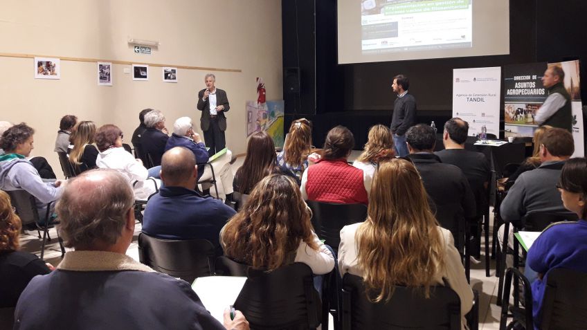 Se desarrolló la jornada regional sobre la reglamentación de envases fitosanitarios