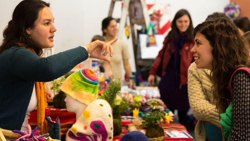 Especial Feria de la Economía Social por el Día de la Madre