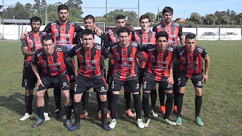 En un partido parejo Sarmiento triunfo en los penales 