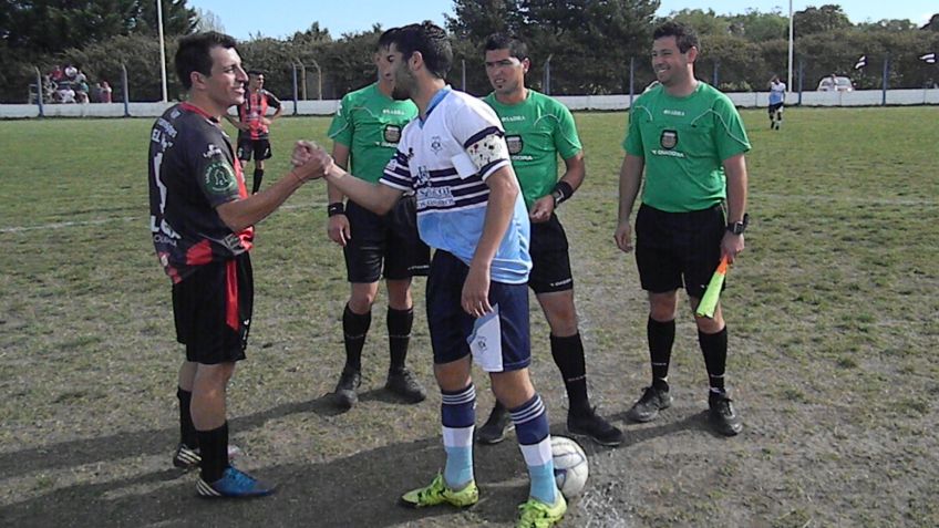 En un partido parejo Sarmiento triunfo en los penales 