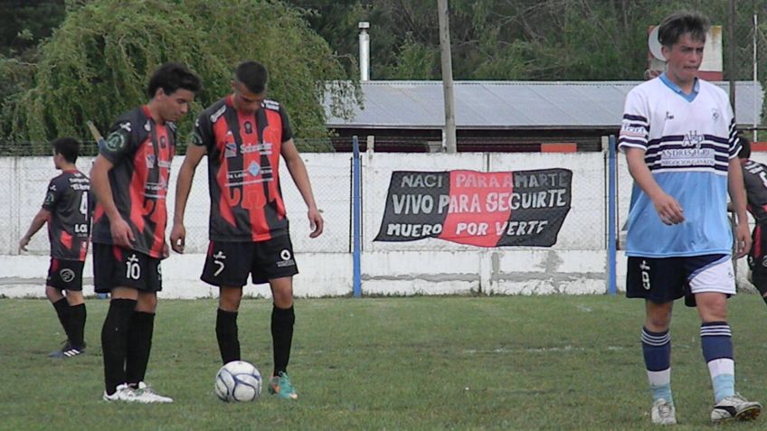 En un partido parejo Sarmiento triunfo en los penales 