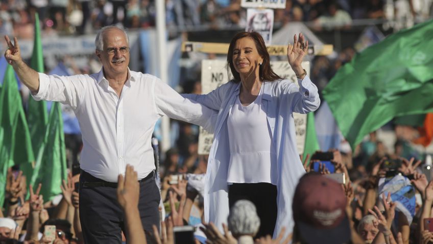 Cristina en Avellaneda: "Aunque no seas peronista, te tenés que dar cuenta que lo que pasa no es bueno para el país"