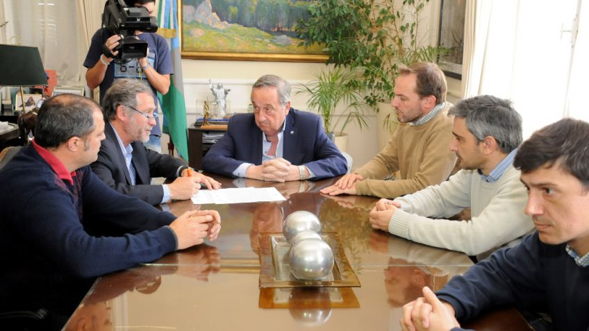 Se firmó el contrato para la construcción de un nuevo Punto Limpio