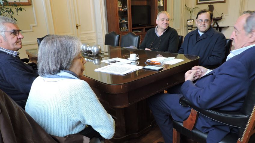El Municipio entregó un subsidio para completar obras de ampliación en el Centro de Salud María Auxiliadora