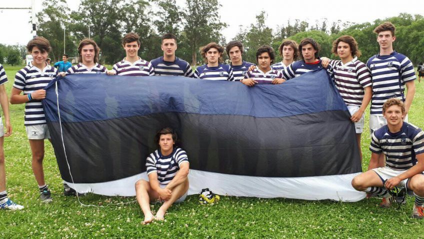 Mucha actividad, buenos resultados y un campeonato para Los 50