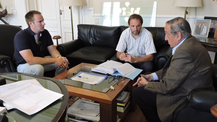 Se firmó el contrato para extender redes de gas y se abrieron licitaciones para nuevas obras