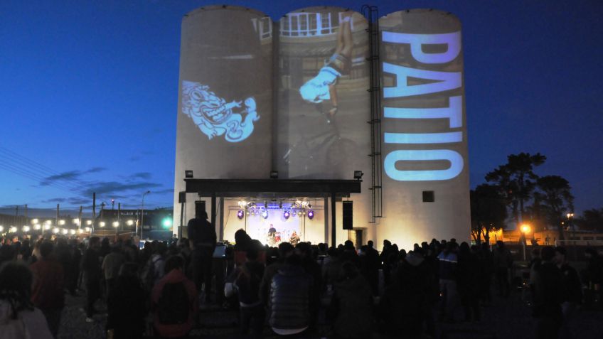 Fiesta en el Patio