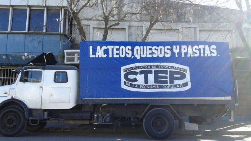 Camión de la Economía Popular CTEP
