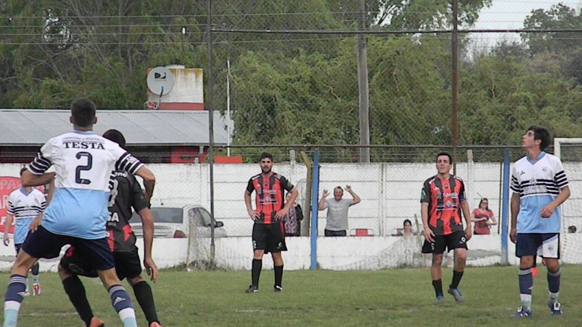 Cuando el lobo aullaba bien fuerte Velense lo sorprendio 