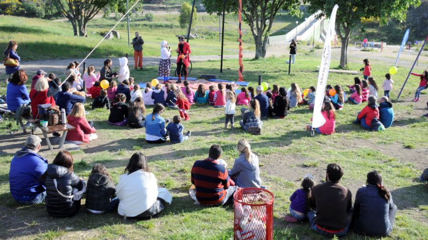 La segunda función de Plaza Circo tuvo como marco el Parque Del Origen