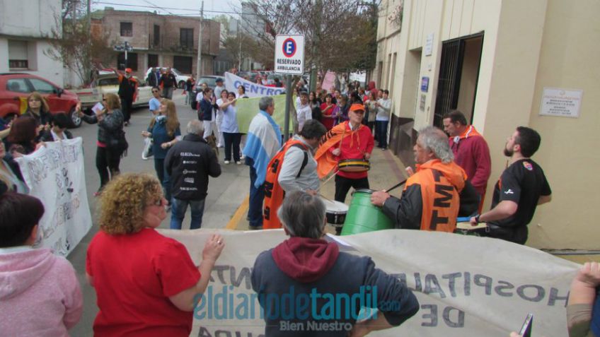 Enfermeros y municipales preparan una movilización que se hará sentir
