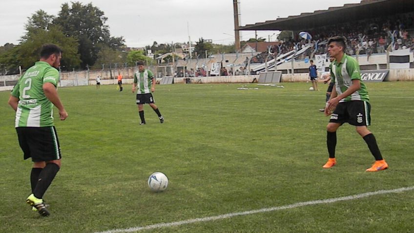 En un discreto partido Gimnasia y Excursionistas no se sacaron ventaja
