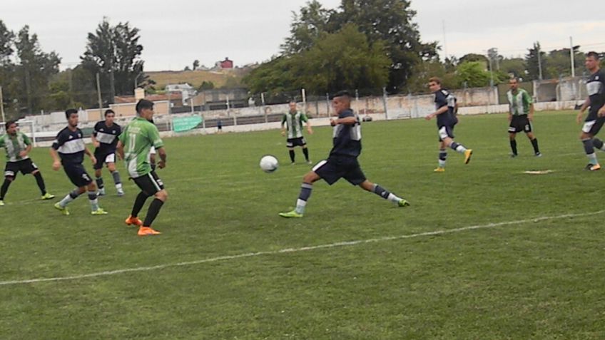 En un discreto partido Gimnasia y Excursionistas no se sacaron ventaja