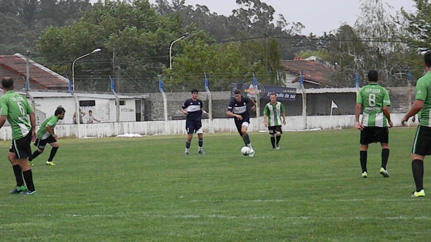 En un discreto partido Gimnasia y Excursionistas no se sacaron ventaja