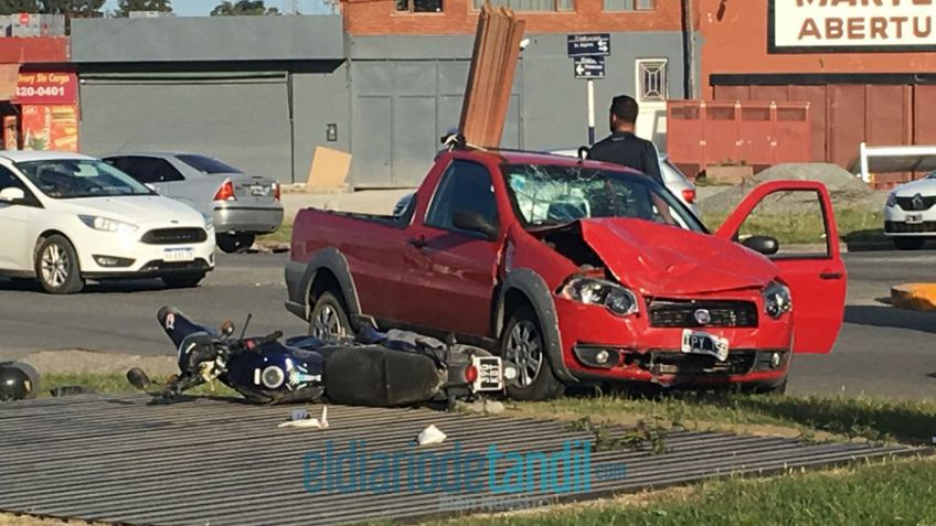 Durísimo choque dejó a dos hombres hospitalizados